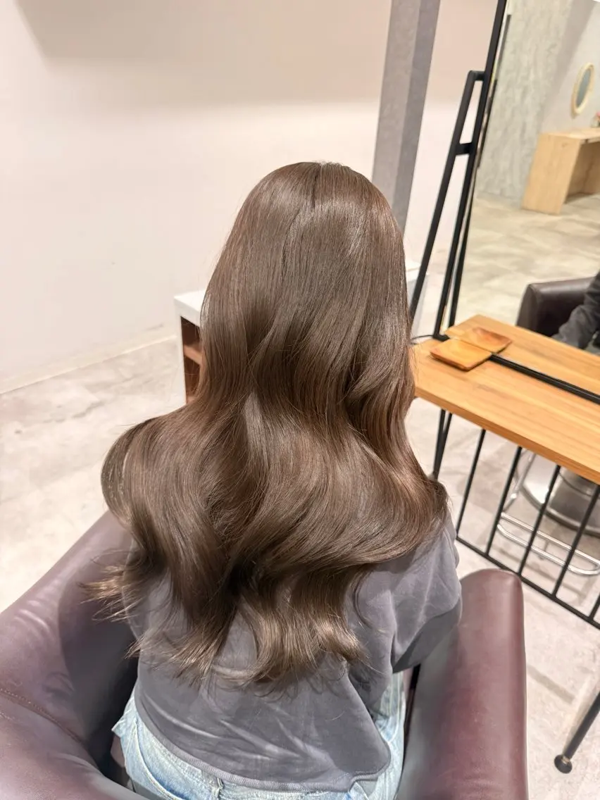 【透明感爆誕メニュー🫧】💇♀️ブリーチなしWカラー➕髪質改善3stepトリートメント透明感カラー/艶カラー/中明度の写真
