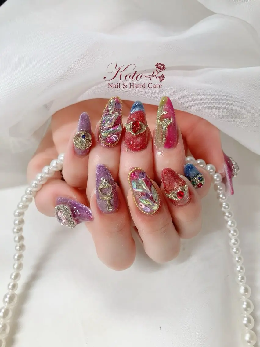 ネイル 長さ出し ジェルネイル 持ち込み ニュアンスネイル 赤色 ハンドネイル Nail Salon KOTOのネイルデザイン