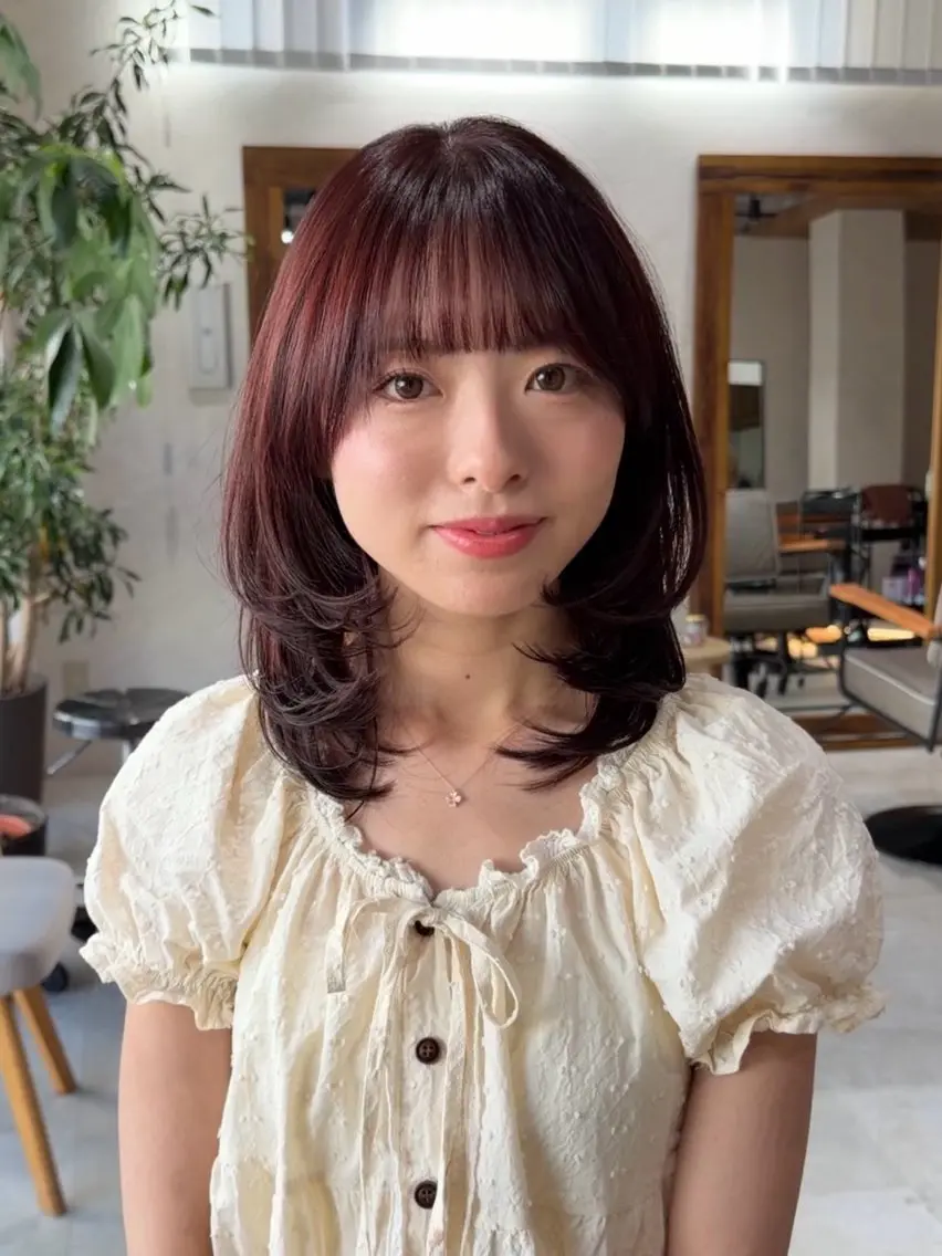 ミディアム カラー レイヤーカット カット ヘアカラー トリートメント 🩵ボブ/レイヤー /髪質改善🩵のヘアスタイル