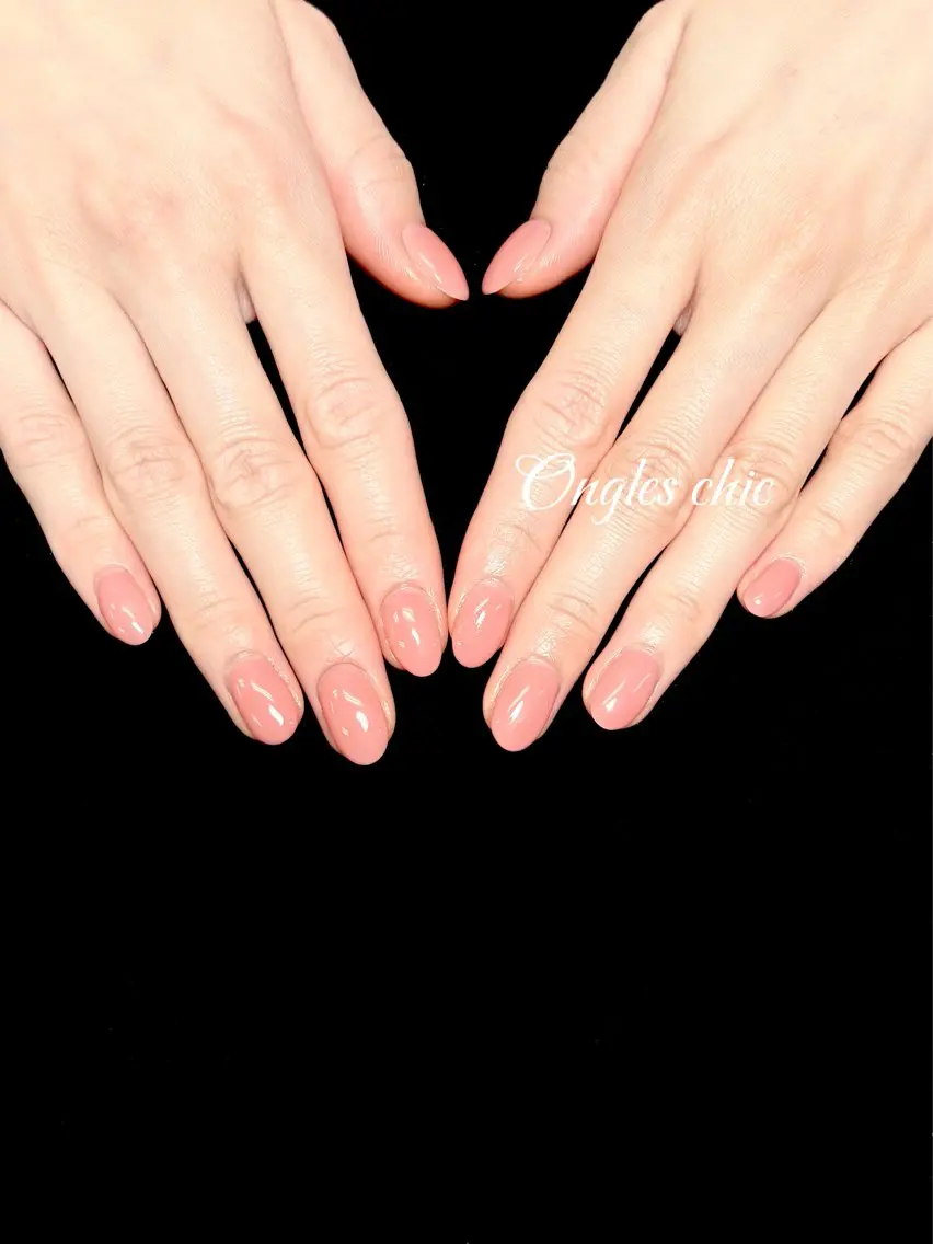 ネイル ハンドネイル ongles chicのネイルデザイン