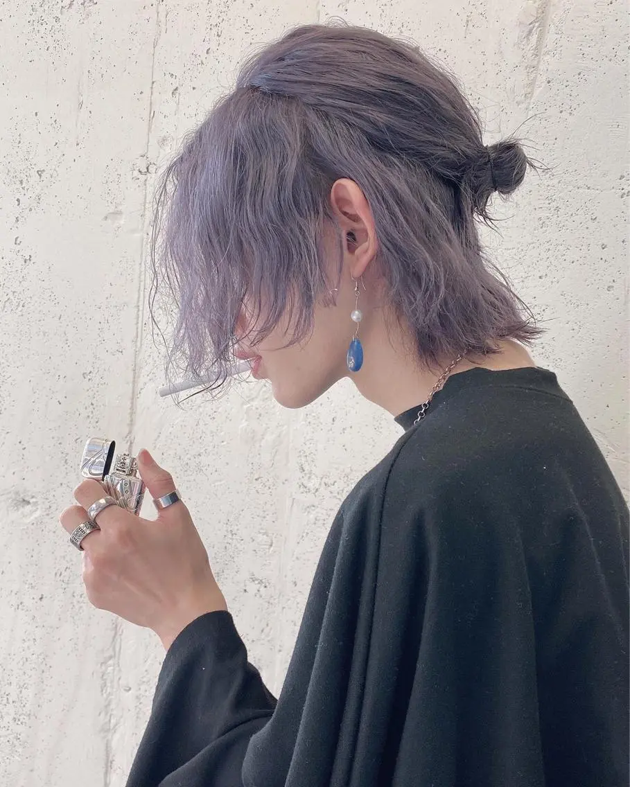 【垢抜けたい方必見‼️】どんな履歴でもお任せ👍メンズカット+ブリーチ+カラー✨ 失敗したくない方僕に任せてください✌️の写真