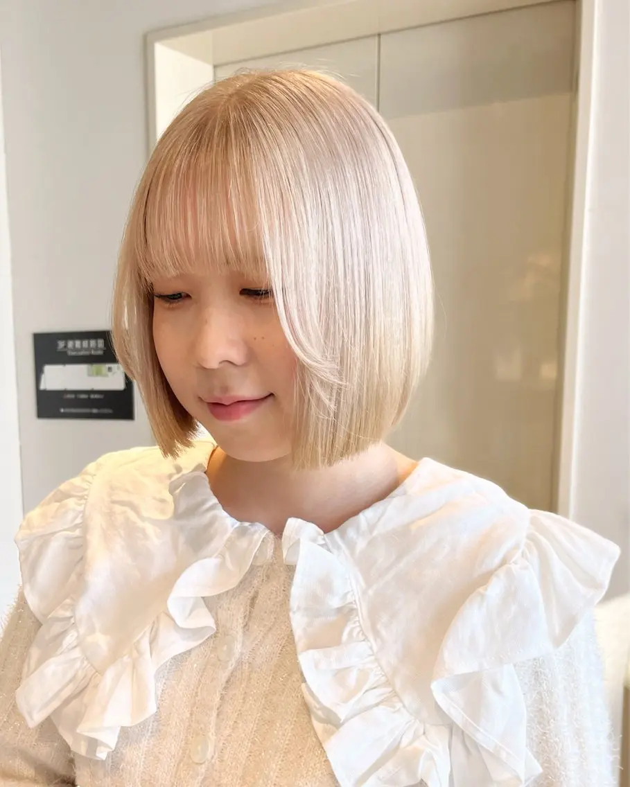 ミディアム カラー かわい りほのヘアスタイル