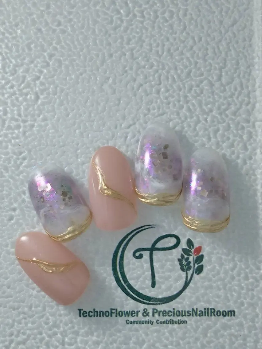 ネイル フラワーネイル precious nail  roomのネイルデザイン