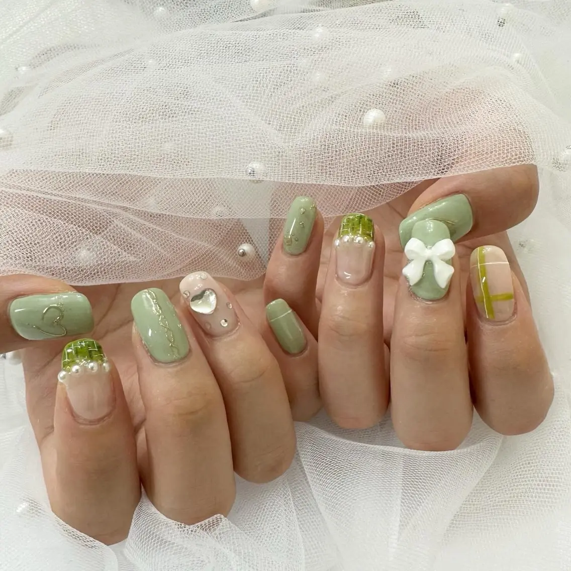 ネイル ハンドネイル Elegancia. Hiromiのネイルデザイン