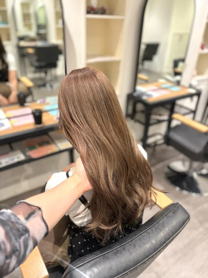 ロング カラー ベージュカラー ヘーゼル ヘアカラー cocotteひな /カラーモデル🌼のヘアスタイル
