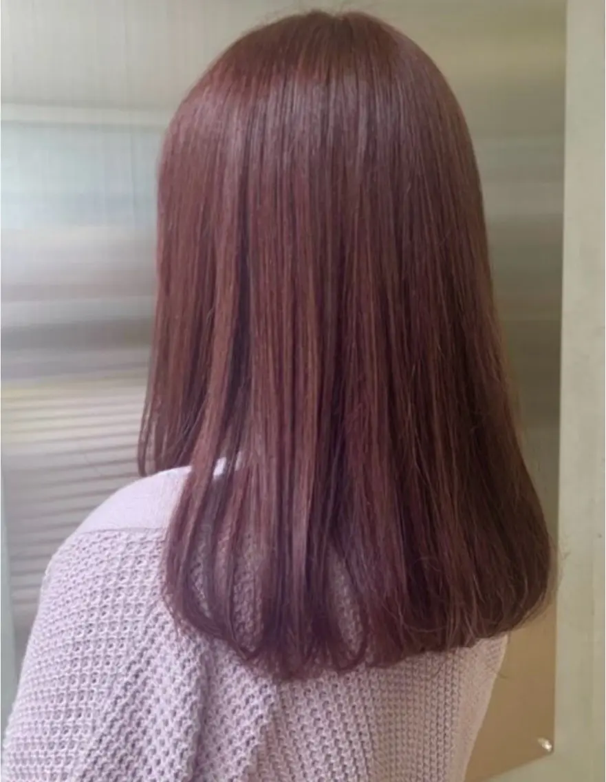 セミロング カラー ブラウンカラー ピンクカラー ピンクブラウン 中西 榛菜のヘアスタイル