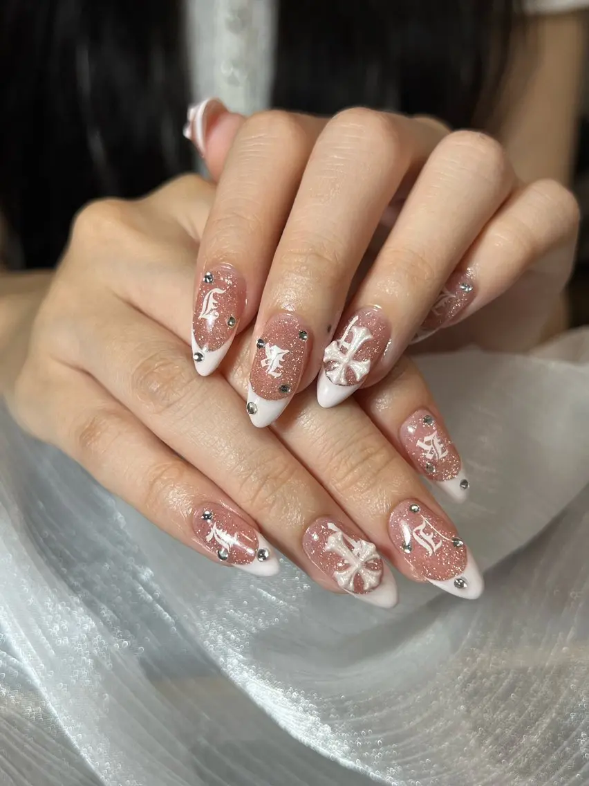 ネイル ハンドネイル Luna Gladeのネイルデザイン
