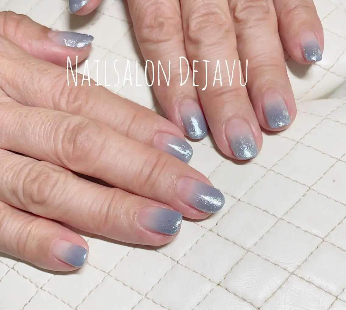 ネイル アートネイル グラデーション ラメ(グリッター) 春ネイル ハンドネイル Nail salon Dejavu 🌿のネイルデザイン