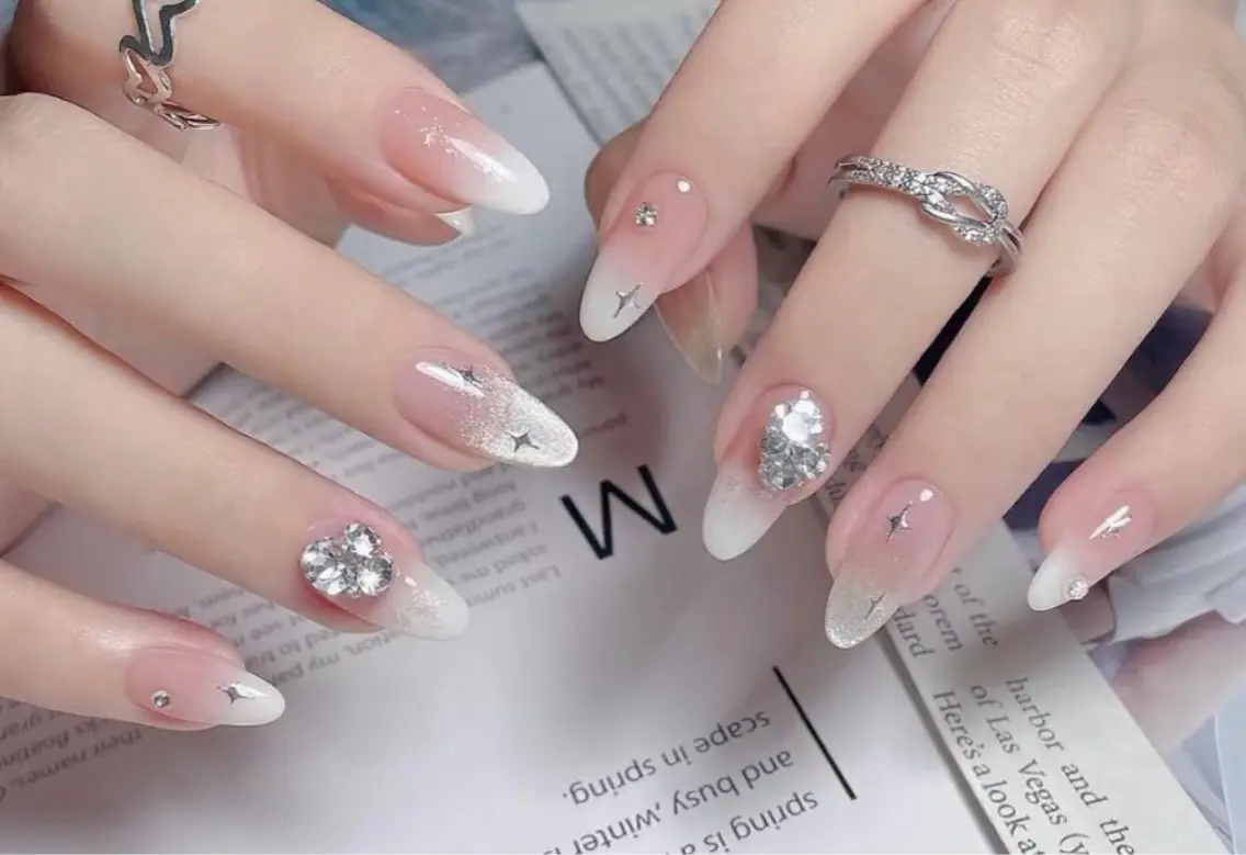 ネイル ハンドネイル D-BEAUTY Nailsalonのネイルデザイン