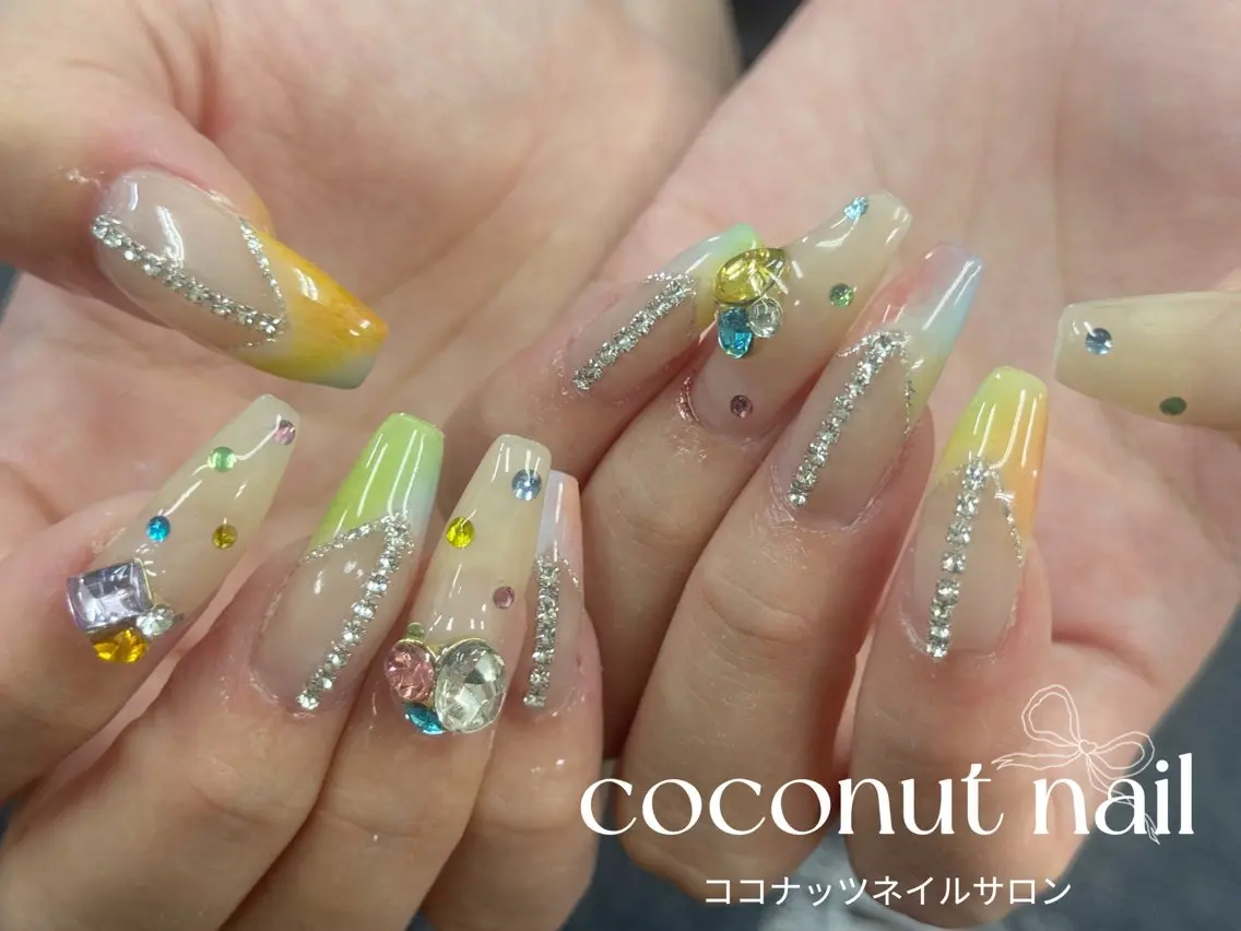 ネイル べっ甲ネイル フレンチネイル キラキラネイル マグネットネイル 大理石ネイル(マーブル) ハンドネイル 神田 ココナッツのネイルデザイン