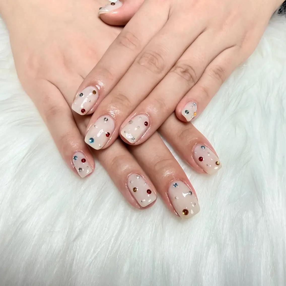 ネイル アートネイル 成人式 ジェルネイル ニュアンスネイル ネイルチップ Kora Nailのネイルデザイン