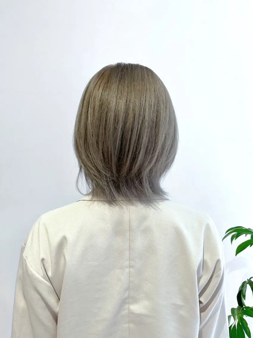 ショート カット ヘアカラー トリートメント 髪質改善✨透明感カラ ー🌈シエルブルーのヘアスタイル