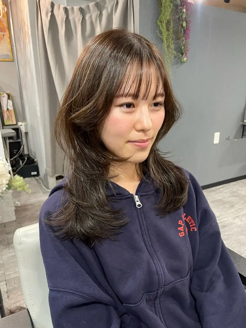 セミロング レイヤーカット カット ヘアカラー 空きあり💛 miho  大国町のヘアスタイル