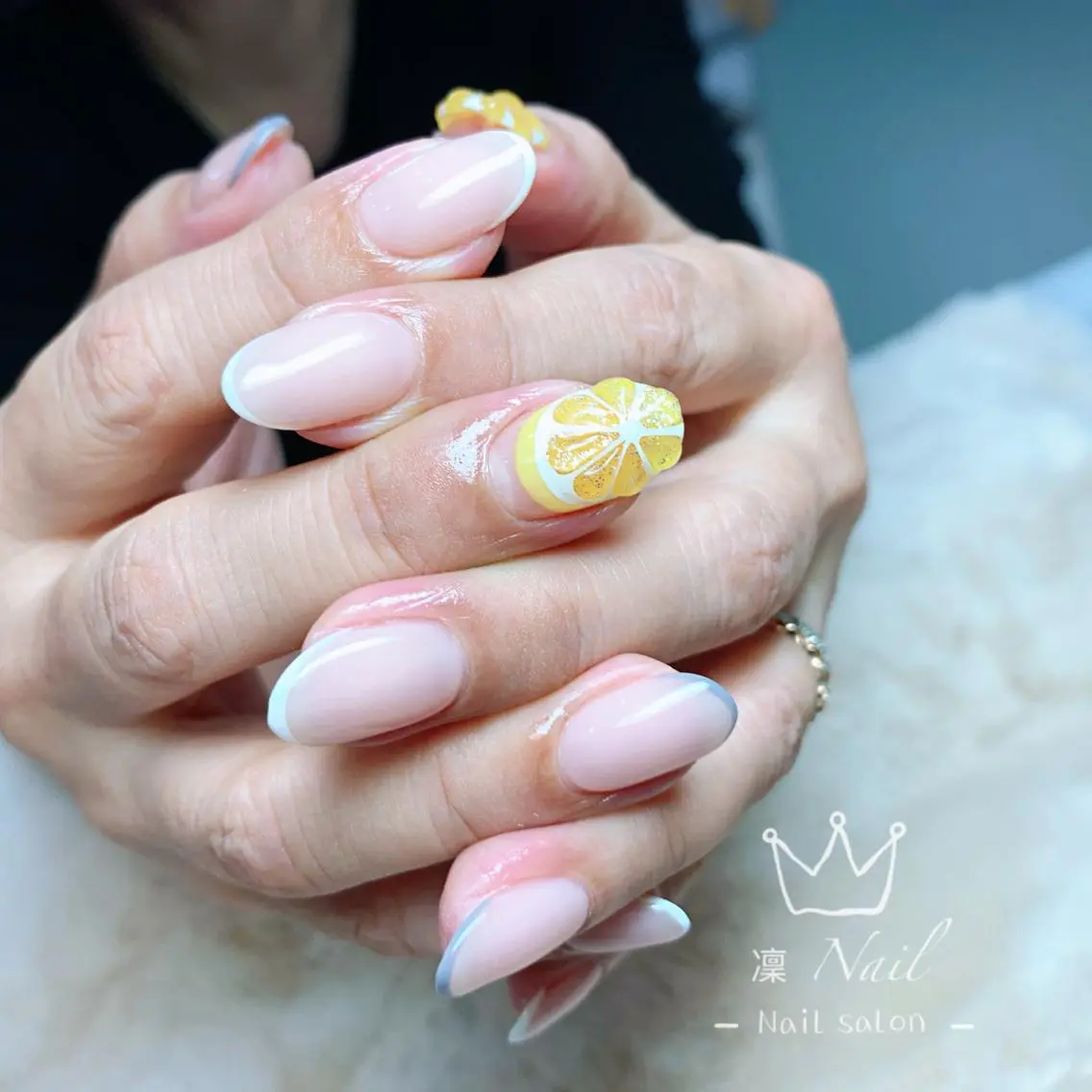 ショート カラー ネイル Le’a NailSalonのネイルデザイン
