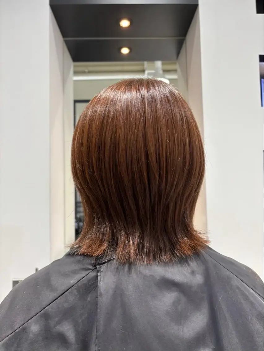 ショート カラー コンノ ナチのヘアスタイル