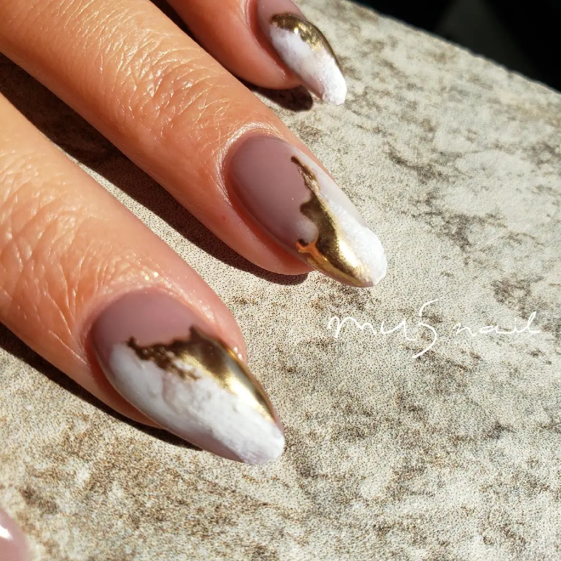 ネイル MU5-nail 金山ネイルサロンのネイルデザイン