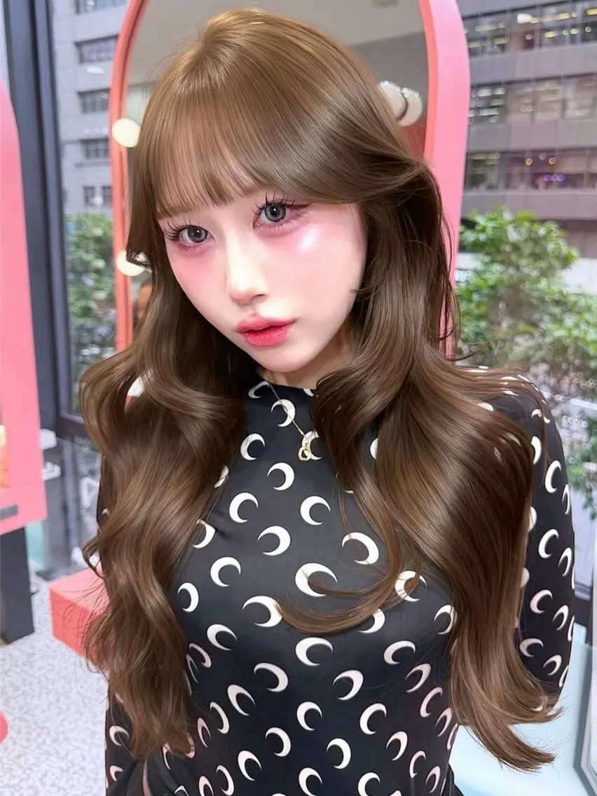 ロング カラー カット ヘアカラー トリートメント みうる🎀透明感艶髪 🫧レイヤーカットのヘアスタイル