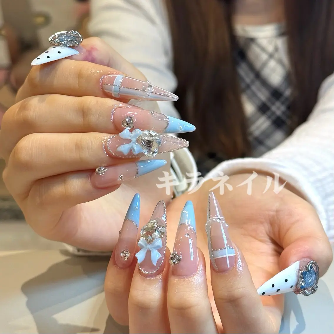 ネイル ハンドネイル 🎀kira 長さだし💗モチ最高のネイルデザイン