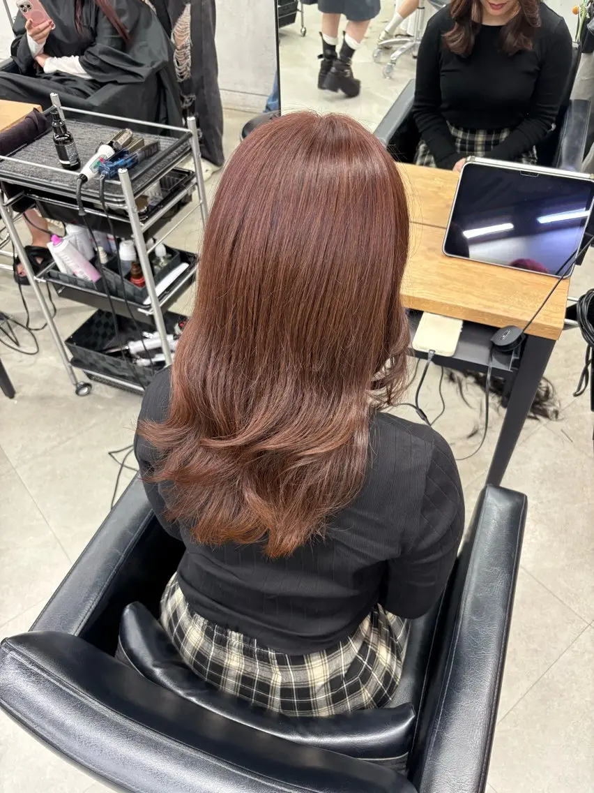 セミロング ヘアカラー ハイトーン艶カラー/ MIZUKI🌟のヘアスタイル