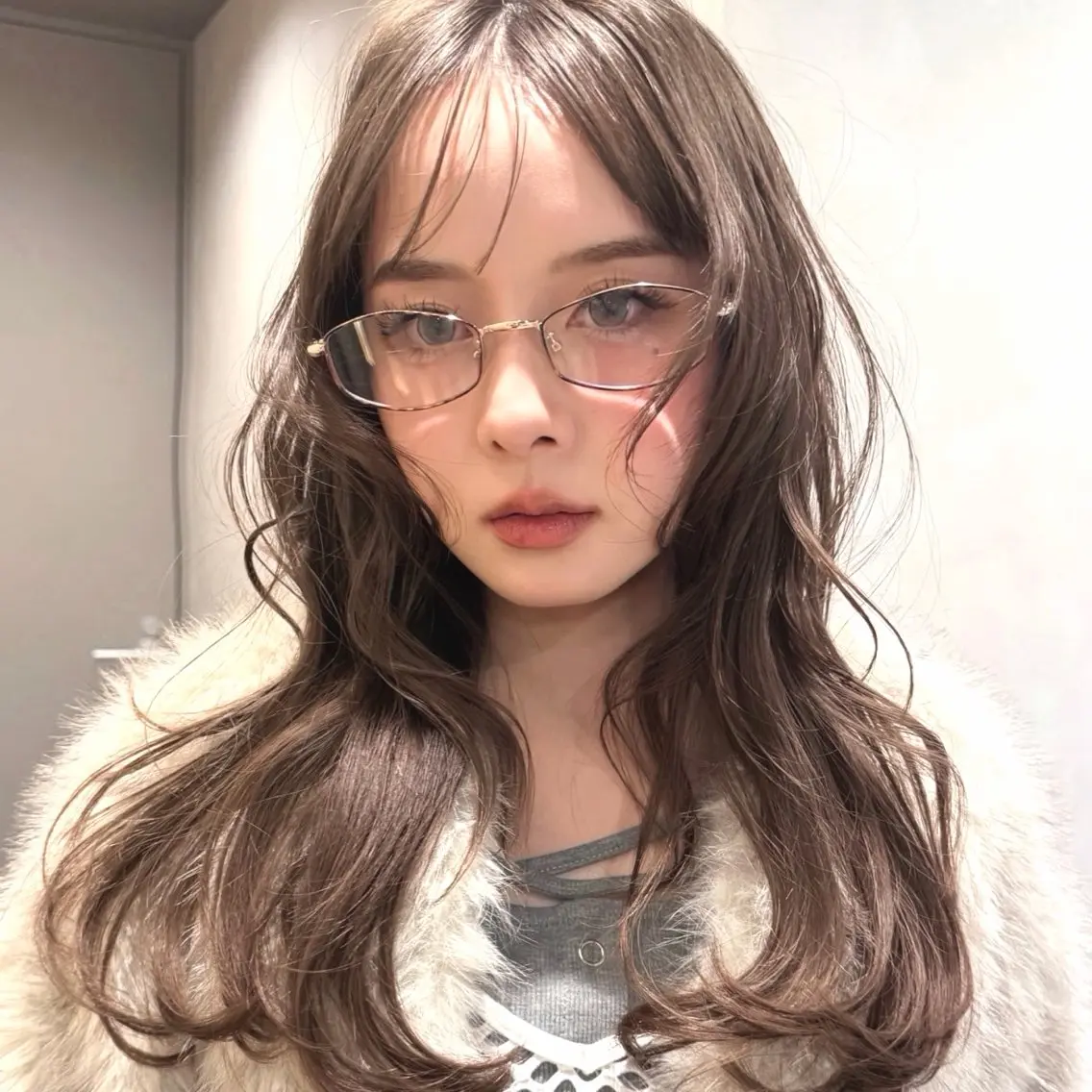 ミディアム パーマ 顔周りカット ハッシュカット 髪質改善 レイヤーカット 縮毛矯正 カット ヘアカラー トリートメント レイヤー/ブリーチ ♥️【木坂 桃歌】のヘアスタイル
