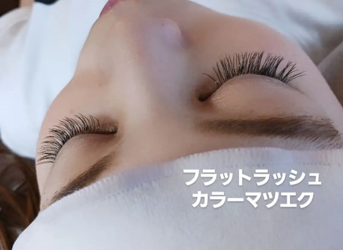 マツエク・マツパ フラットラッシュ マツエク Lemon grassのマツエク・マツパデザイン