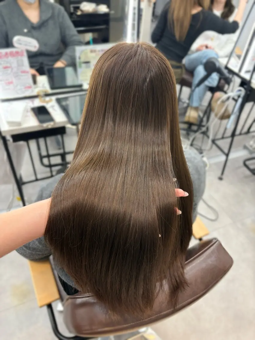 ロング カラー パーマ ヘアカラー 縮毛矯正 Hina🫧透明感 /上品/モテ🫧のヘアスタイル