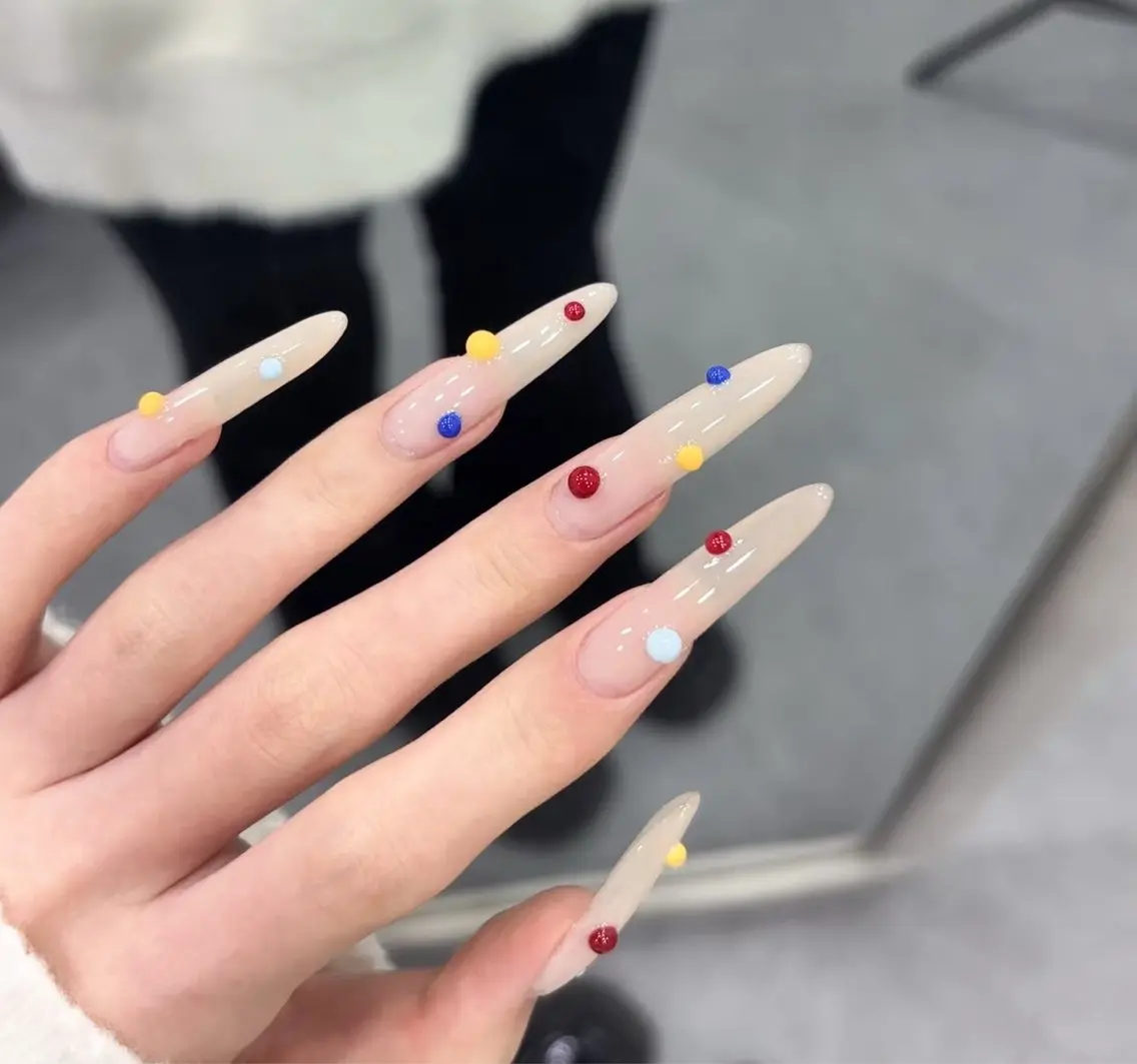ネイル アートネイル オーロラネイル チークネイル フレンチネイル ガラスフレンチ ハンドネイル 🎀🎀YooLi Nail Salonのネイルデザイン