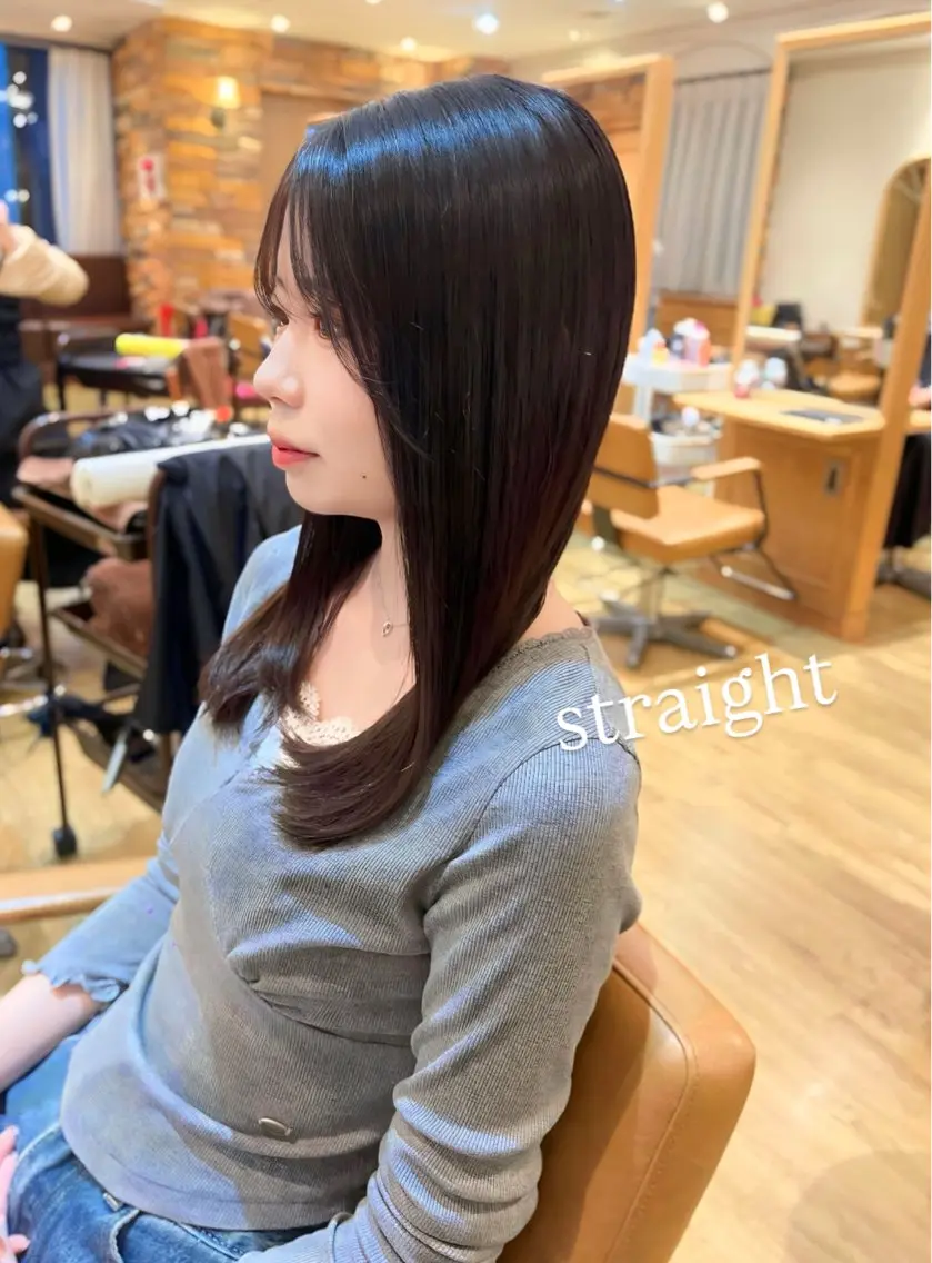 セミロング 縮毛矯正 🌻shuka/ケア カラーで絹髪/新宿のヘアスタイル