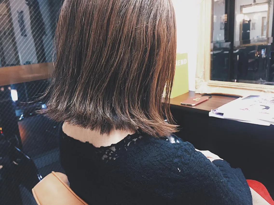 ミディアム カラー ボブ 長井 徹行のヘアスタイル