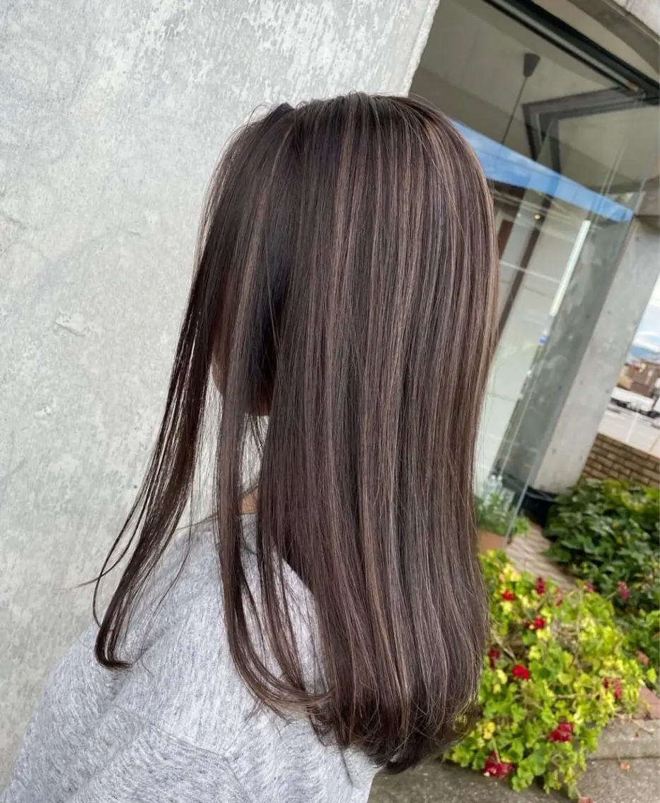 セミロング カラー ハイライトカラー ハイライト カット ヘアカラー 【nook’】 maiのヘアスタイル
