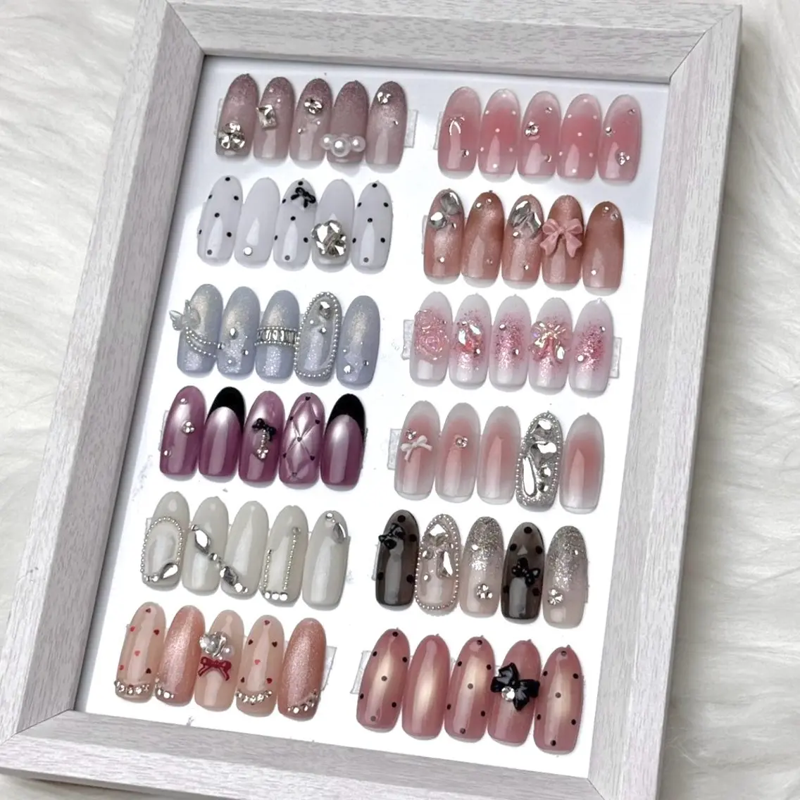 ネイル ワンホンネイル ハンドネイル Nailsalon MeMe YUMIのネイルデザイン