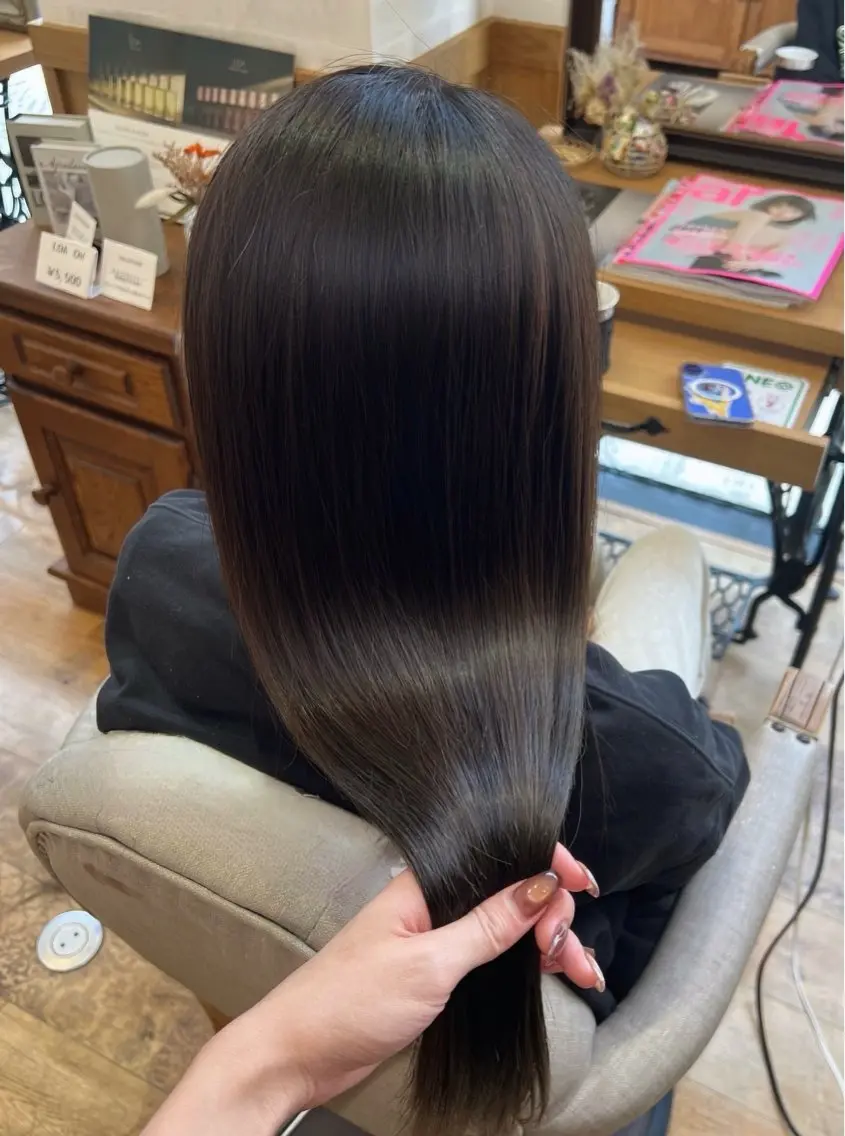 ロング カラー 顔周りカット/透明感 カラー🤍大塚蛍のヘアスタイル