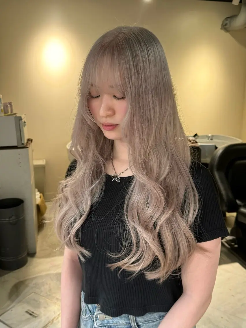 ロング カラー ブリーチ 韓国風ヘア 韓国🎀中明度カラー リストSAKURAのヘアスタイル