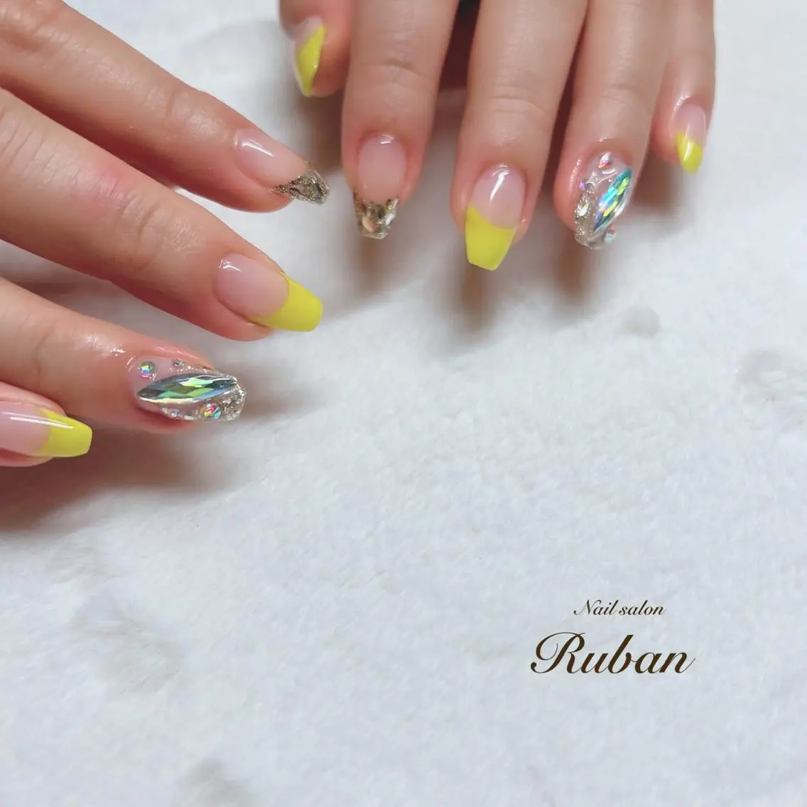 ネイル フレンチネイル ガラスフレンチ Nail salon Rubanのネイルデザイン