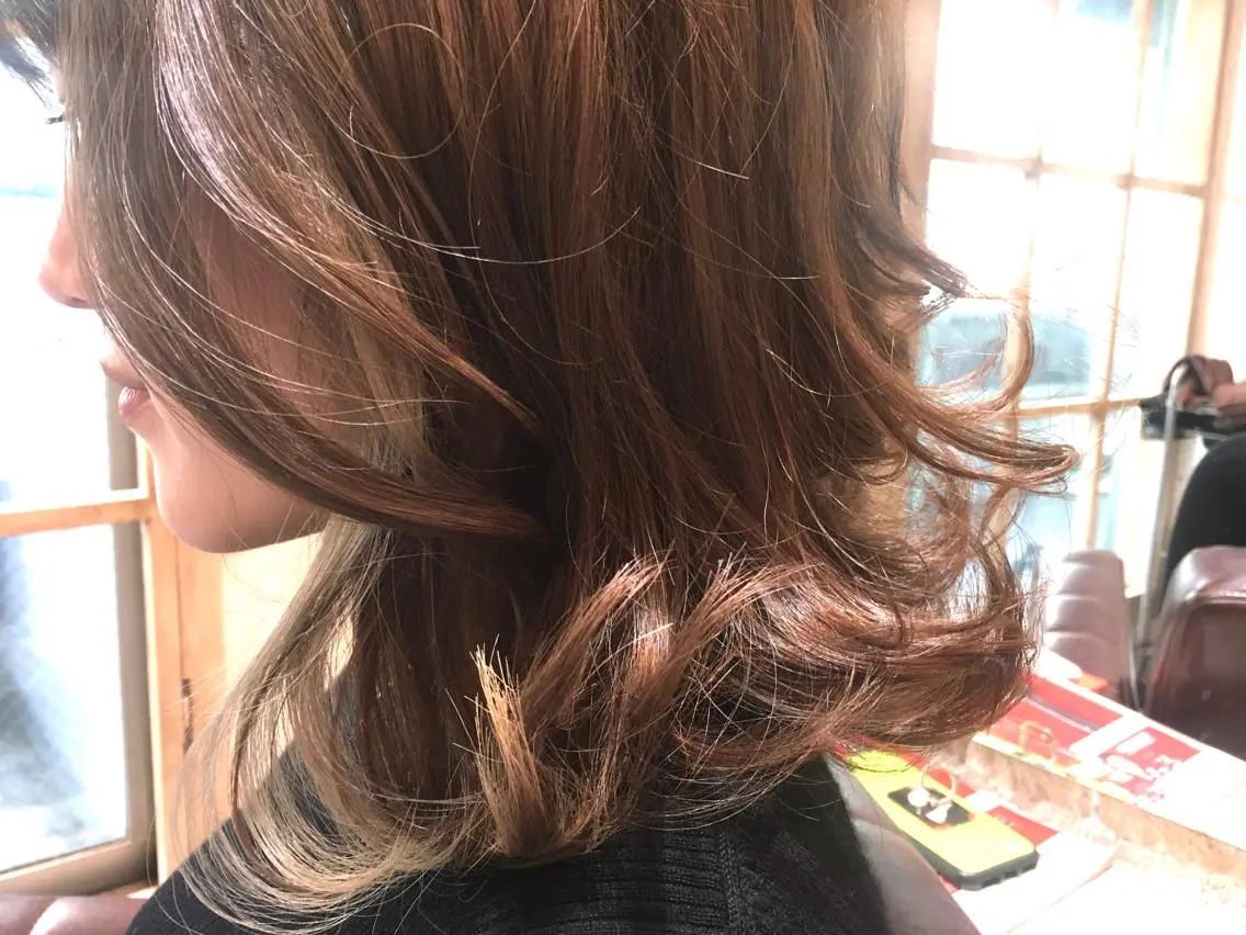 ミディアム カラー 髪質改善カラー、美髪 トリートメント専門のヘアスタイル