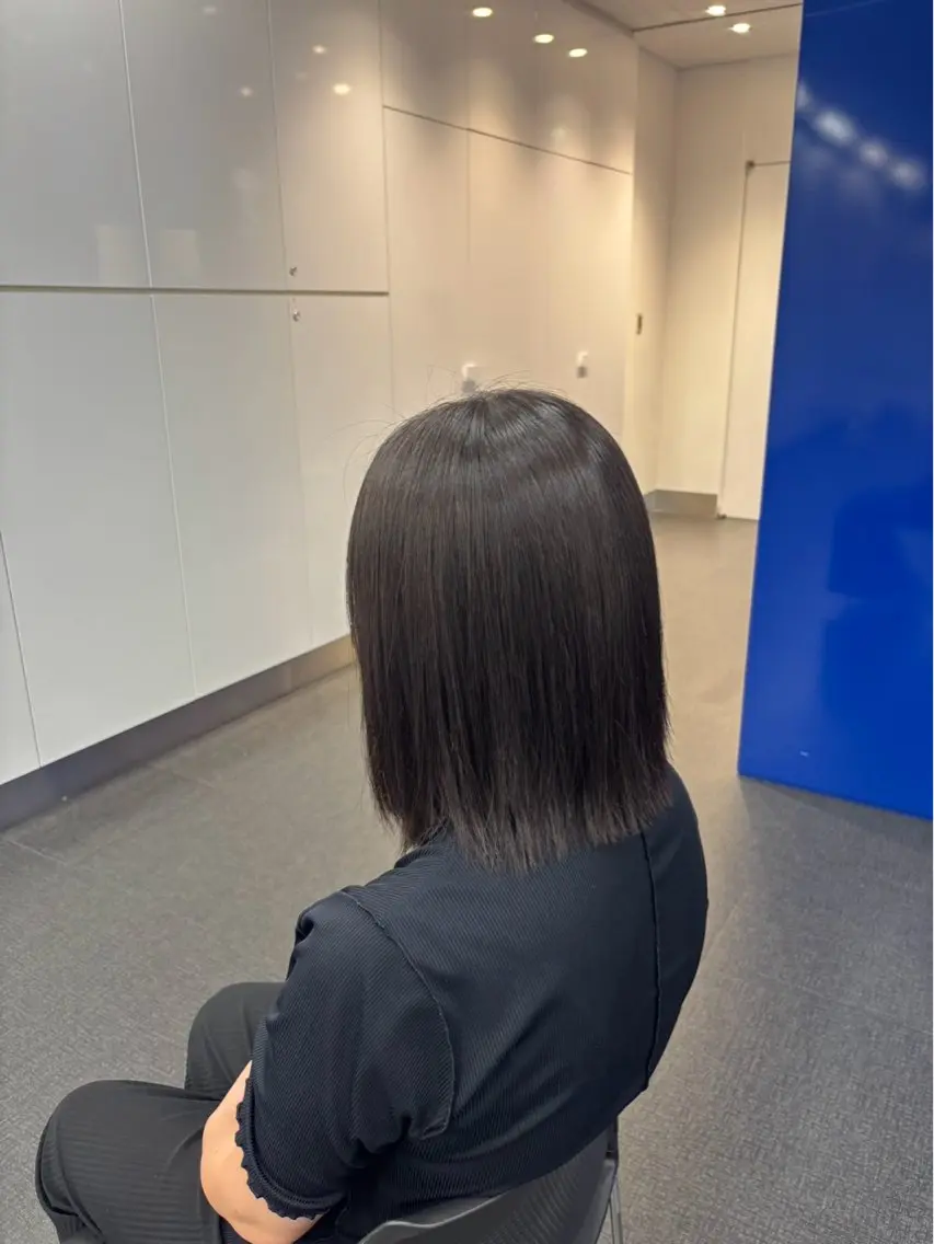 ミディアム 縮毛矯正 森下 美穂のヘアスタイル