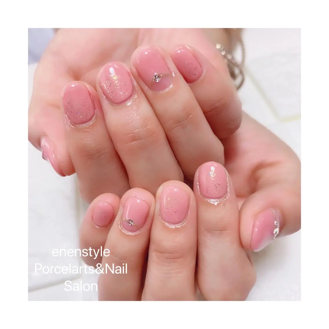 ショート ネイル ハンドネイル 🐾enen style 🐾のネイルデザイン