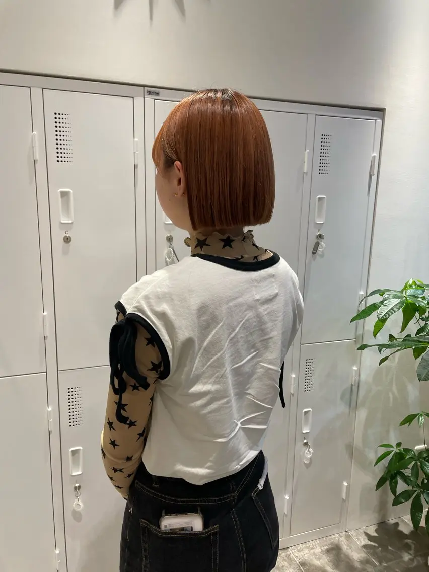 ショート カラー オレンジ ボブ ヘアカラー 山本 愛永のヘアスタイル