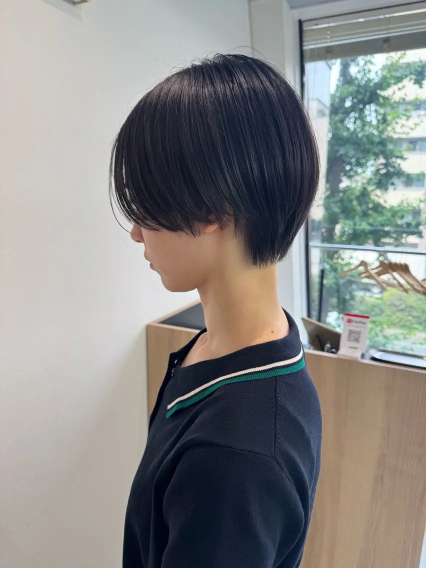 ショート ショートヘア 顔周りレイヤー /kokoro🦮のヘアスタイル