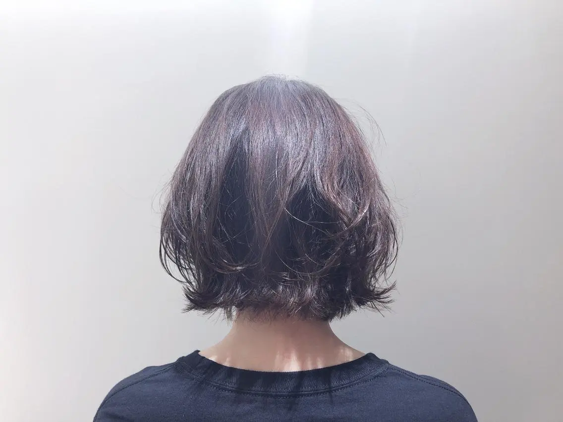 ミディアム カラー ヘアアレンジ shiori ﾍﾞｰｼﾞｭｶﾗｰのヘアスタイル