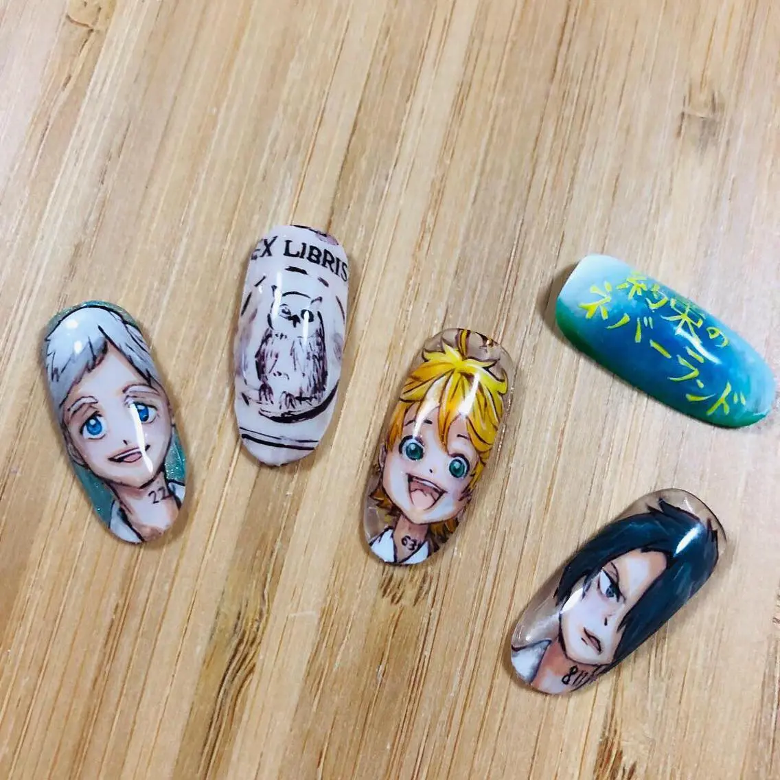 ネイル 安藤 Charlotteのネイルデザイン