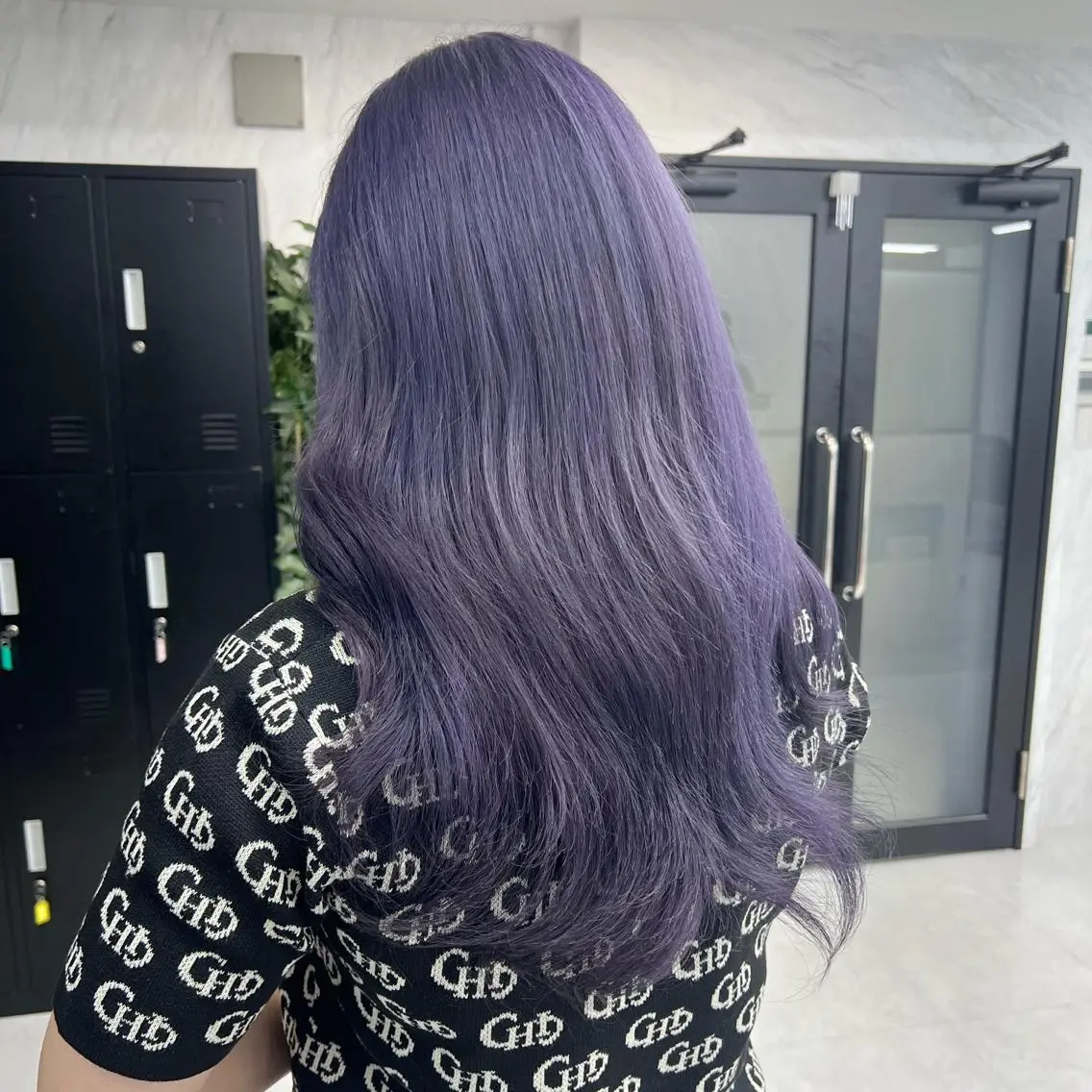 ロング カラー シールエクステ ハイトーンカラー エクステ ヘアカラー トリートメント シールエクステ特化 ハイトーン、NANAのヘアスタイル