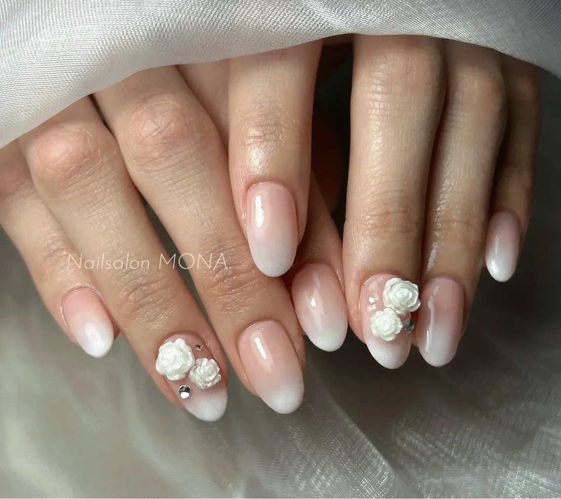 ネイル オフィスネイル ハンドネイル Nailsalon MONA.のネイルデザイン