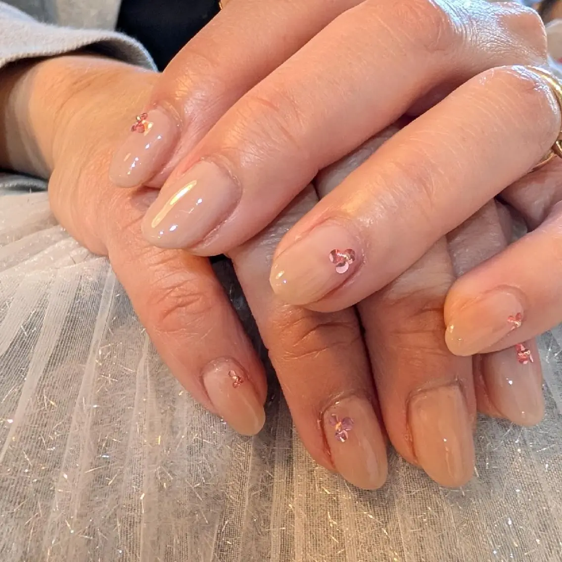 ネイル オフィスネイル シンプルネイル フットネイル 中田 巴菜のネイルデザイン
