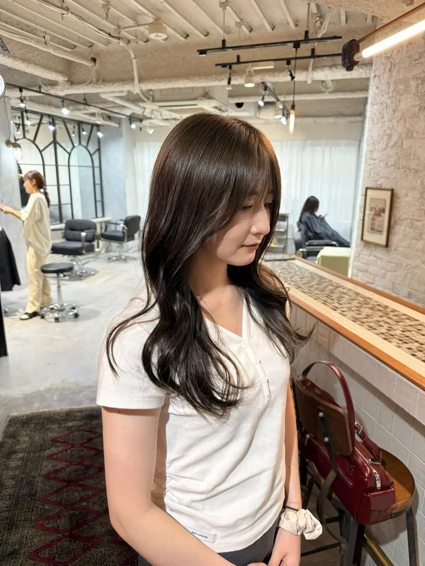 セミロング カラー カット ヘアカラー トリートメント 【銀座】艶髪/上品な カラー特化/涼のヘアスタイル
