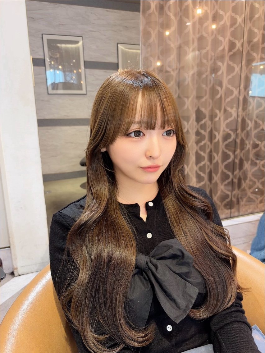 ロング カット ヘアカラー トリートメント 目黒慎太郎🎀大人 可愛い韓国レイヤーのヘアスタイル