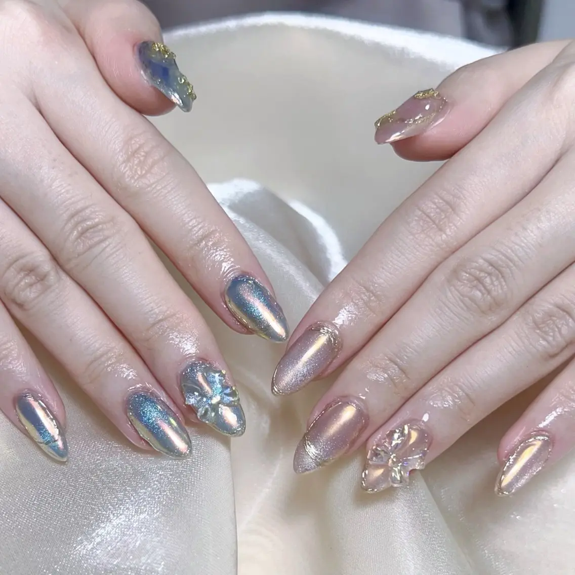 メンズ ネイル メンズ韓国風 アートネイル オーロラネイル ガーリー キラキラネイル ハンドネイル Nail salon 木にいるのネイルデザイン