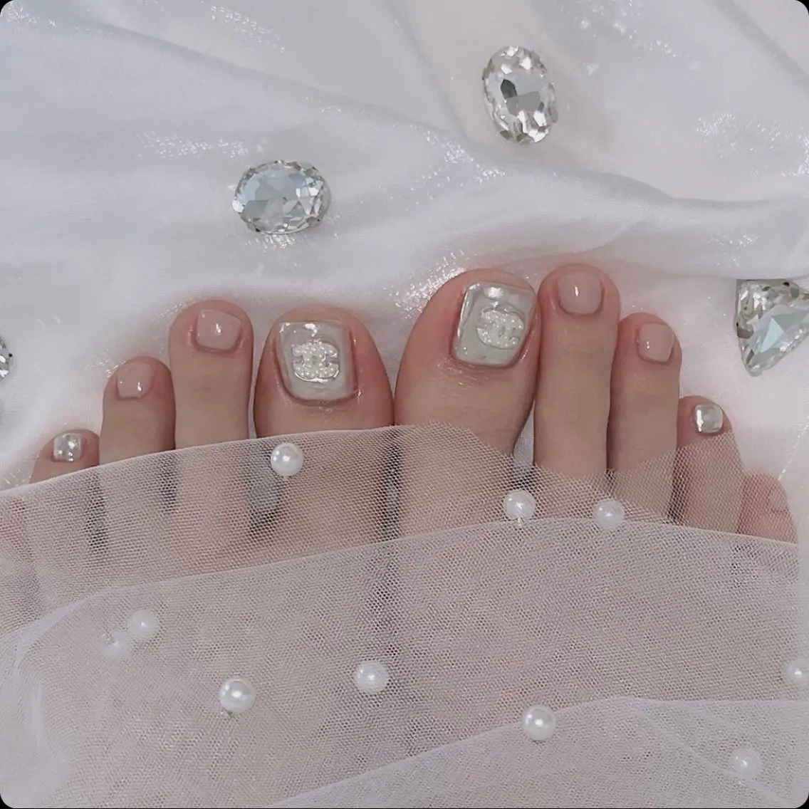 ネイル フットネイル nailsalon Rのネイルデザイン