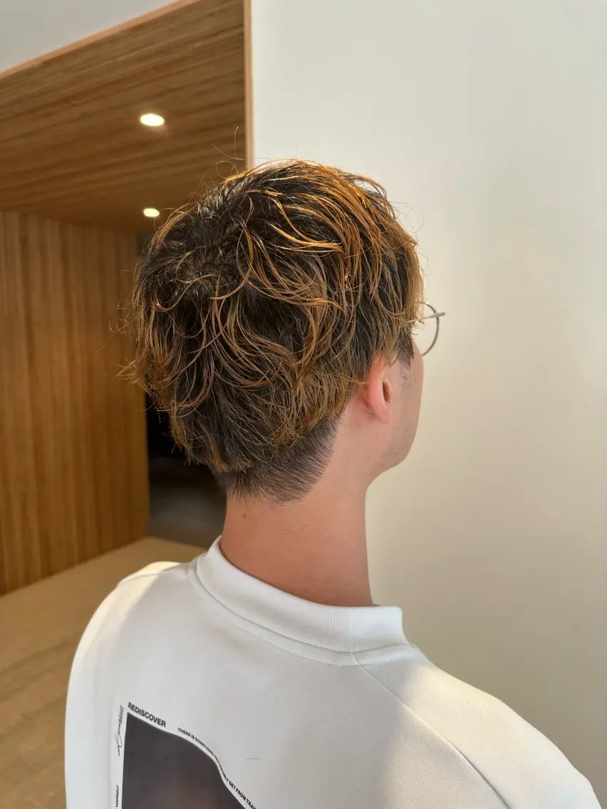 カラー パーマ メンズ メンズブリーチ メンズパーマ ブリーチ スパイラルパーマ カット パーマ いまじゅく あおいのヘアスタイル