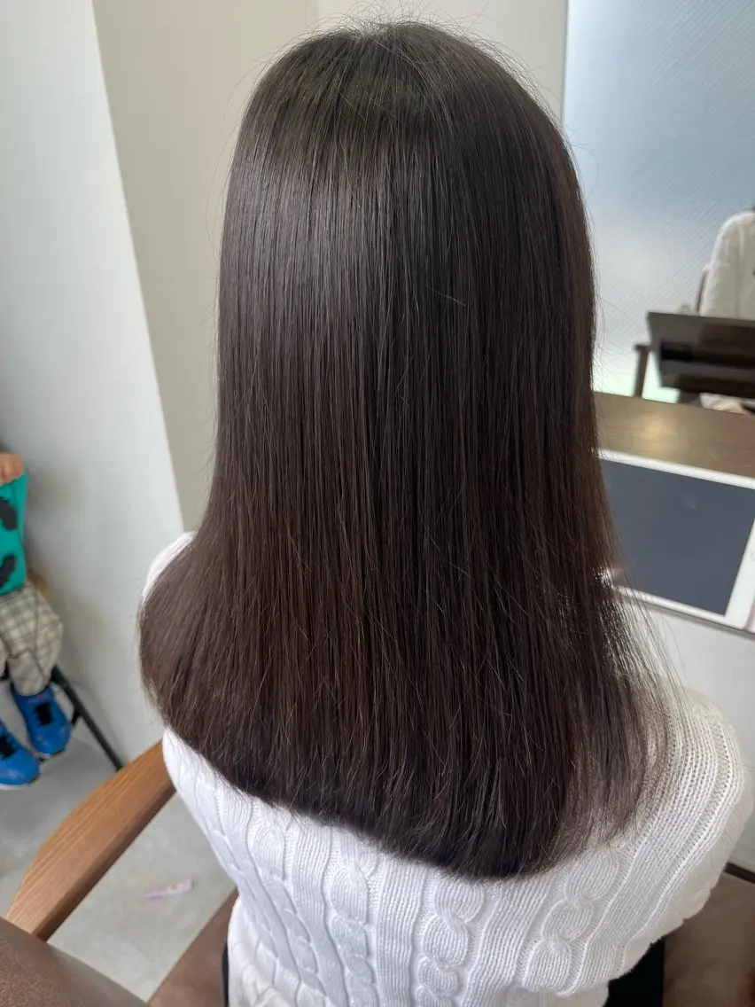 セミロング カラー ブラウンカラー ナチュラルブラウン 暖色*ベージュ *くらたあやかのヘアスタイル
